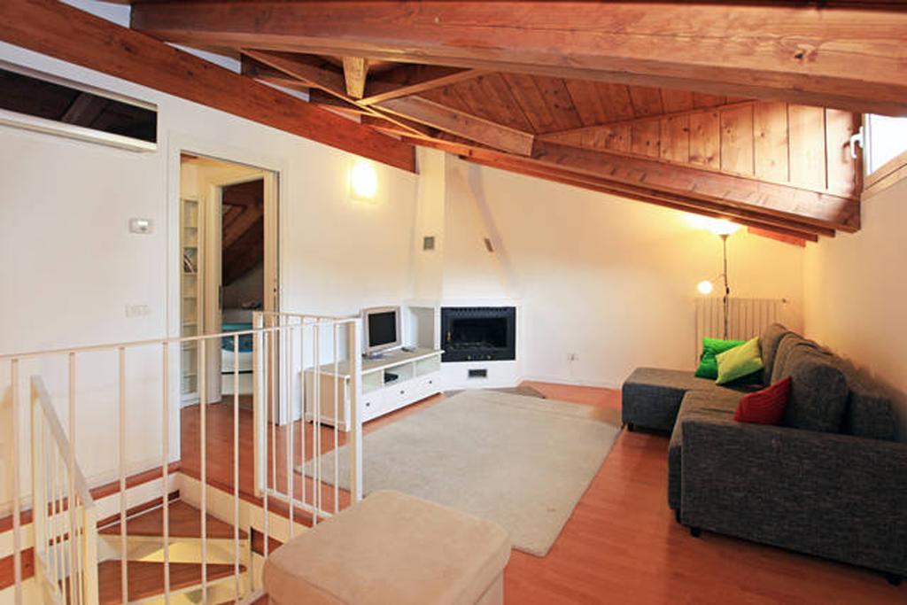 Navigli Downtown Cocco House Apartment Милано Стая снимка